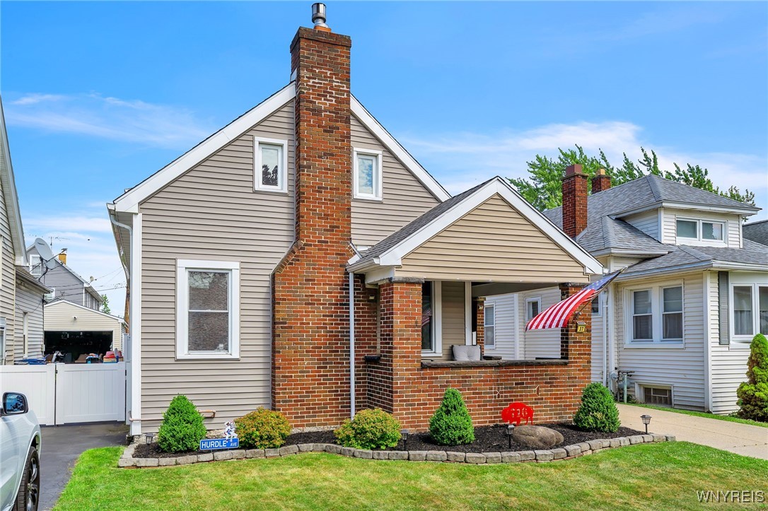photo 2 : 37 Arundel Road, Buffalo NY 14216