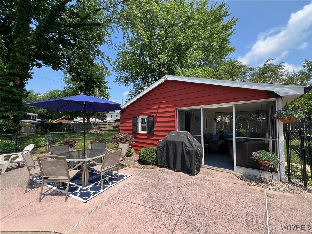 photo undefined: 84 Brianwood Drive, West Seneca NY 14224