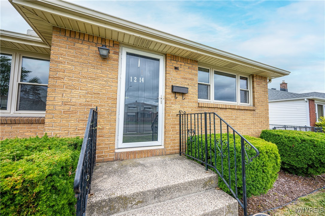 photo 3 : 1214 George Urban Boulevard, Cheektowaga NY 14225