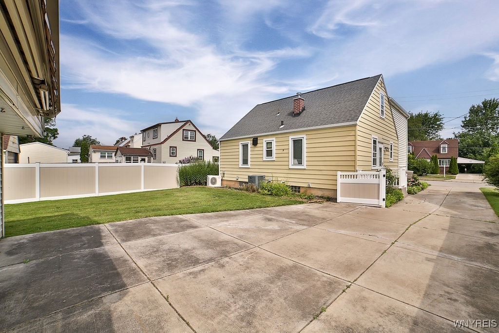 photo 2 : 157 Northcrest Avenue, Cheektowaga NY 14225