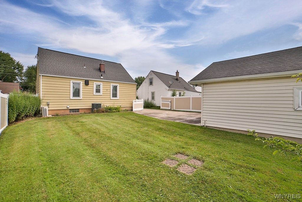 photo 3 : 157 Northcrest Avenue, Cheektowaga NY 14225