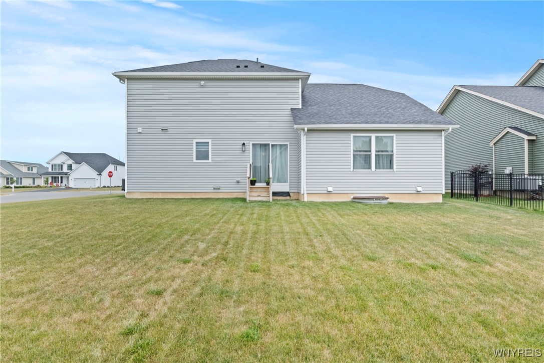 photo UEml8AjL1gODuXY: 5336 Briannas Nook, Clarence NY 14031