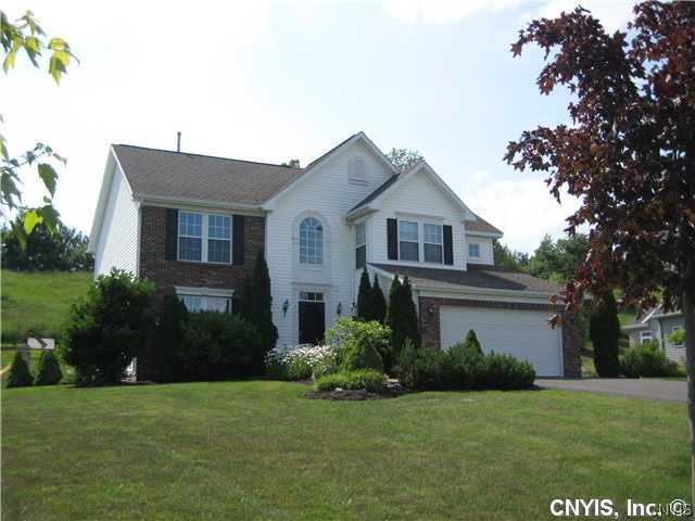 photo 0: 6413 Cricklewood Green Lane, DeWitt NY 13078