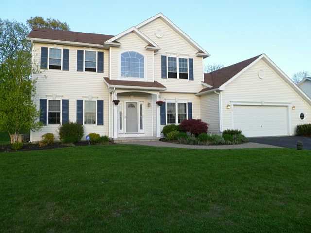 photo 0: 51 West Ham Circle, Chili NY 14514