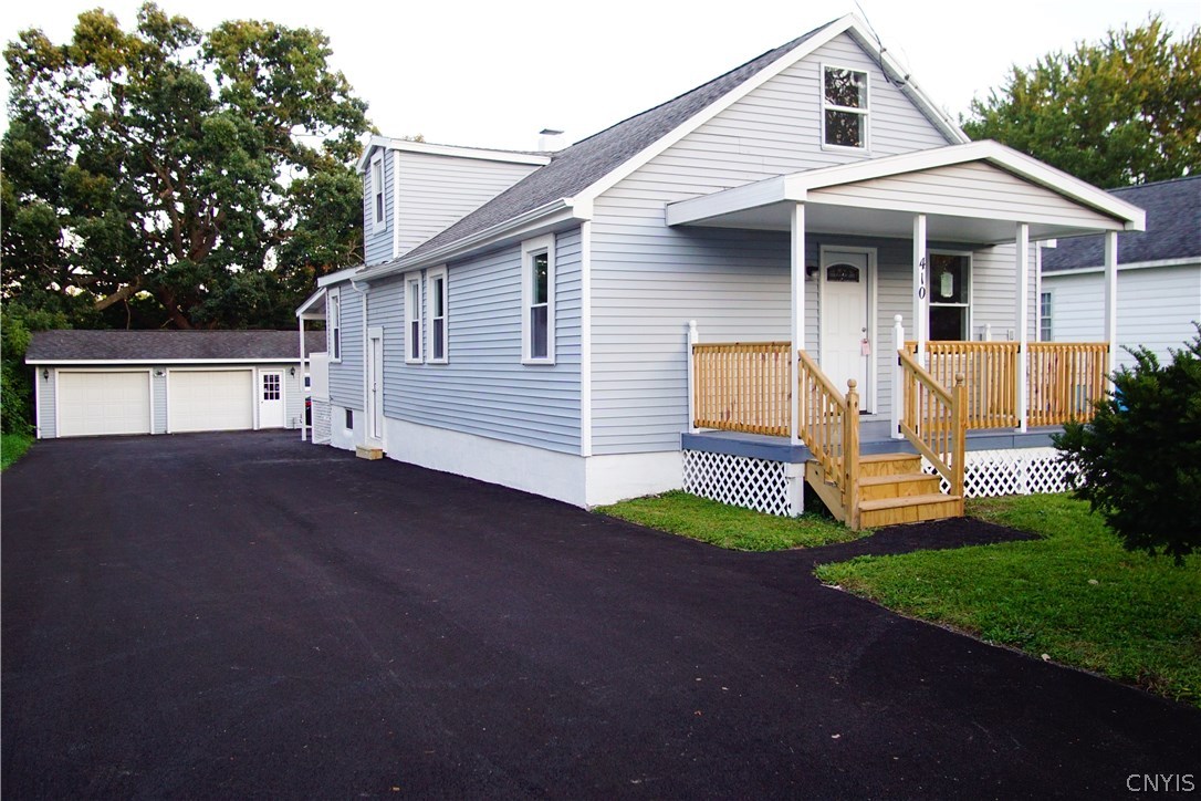 photo 0: 410 Buckley Road, Salina NY 13088