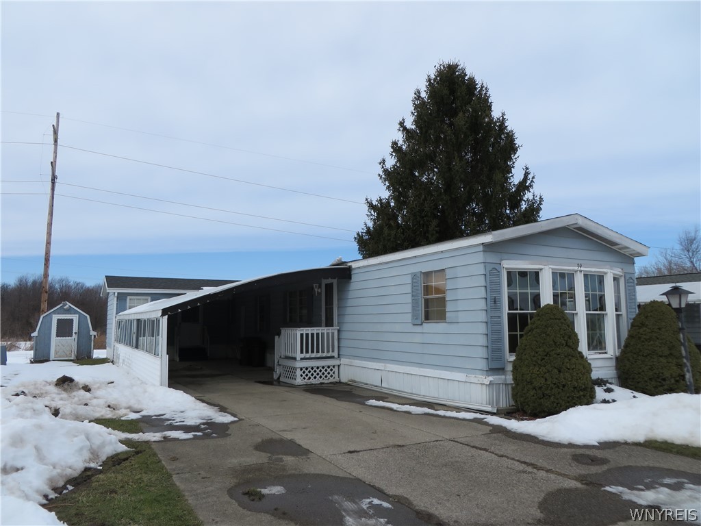 photo 0: 39 Wesley Dr, Newstead NY 14001