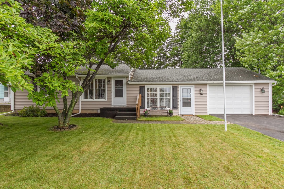 photo 0: 187 South Drive, Greece NY 14612