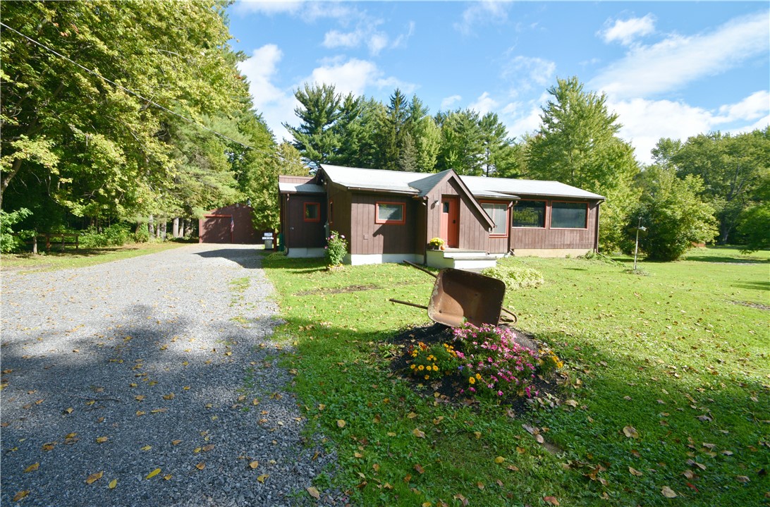 photo 0: 178 Ballantyne Road, Chili NY 14623