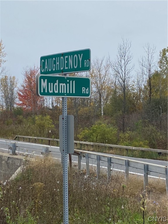 photo 2 : 0 Caughdenoy Road, Clay NY 13041