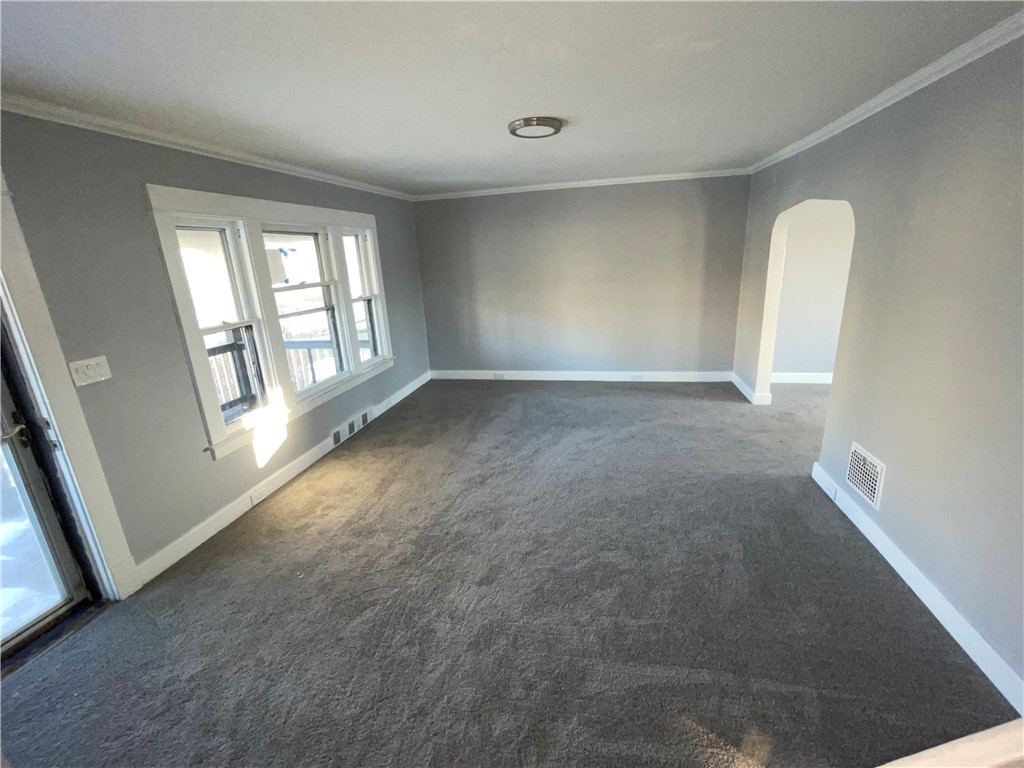 photo 4 : 72 Charleston Avenue, Tonawanda NY 14217
