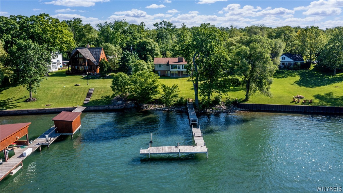 photo undefined: 2382 West Oakfield Road, Grand Island NY 14072