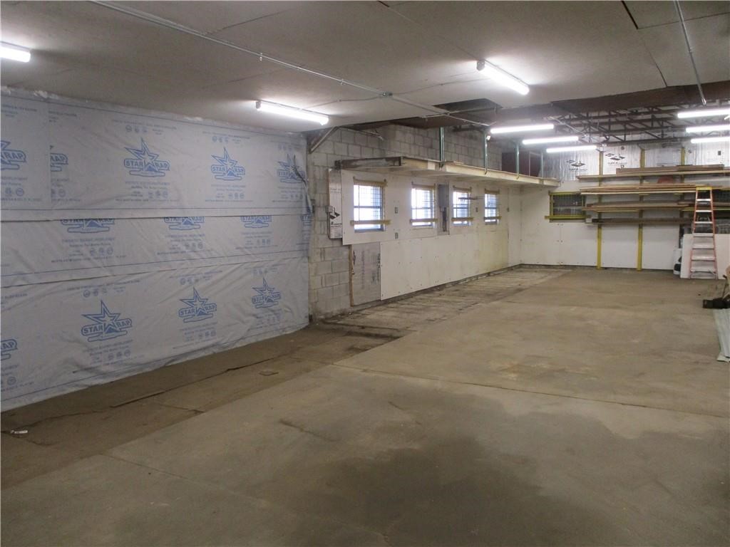 photo 2 : 21 Klein Street, Rochester NY 14621