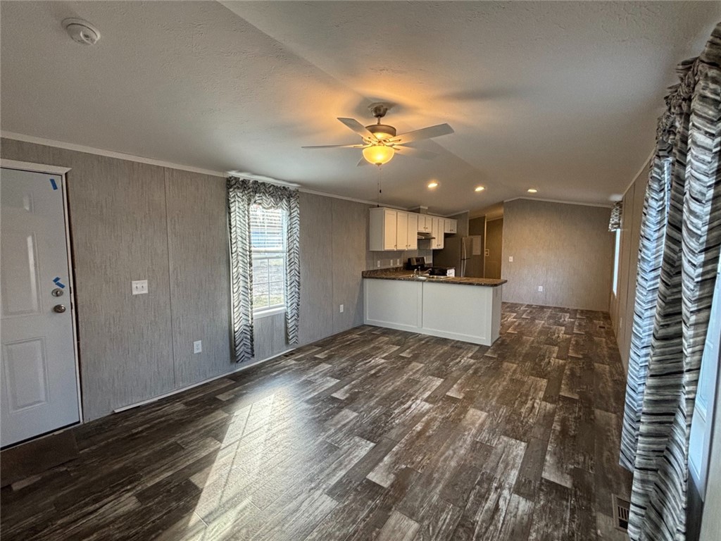 photo 2 : 31 Ewald Drive, Penfield NY 14625