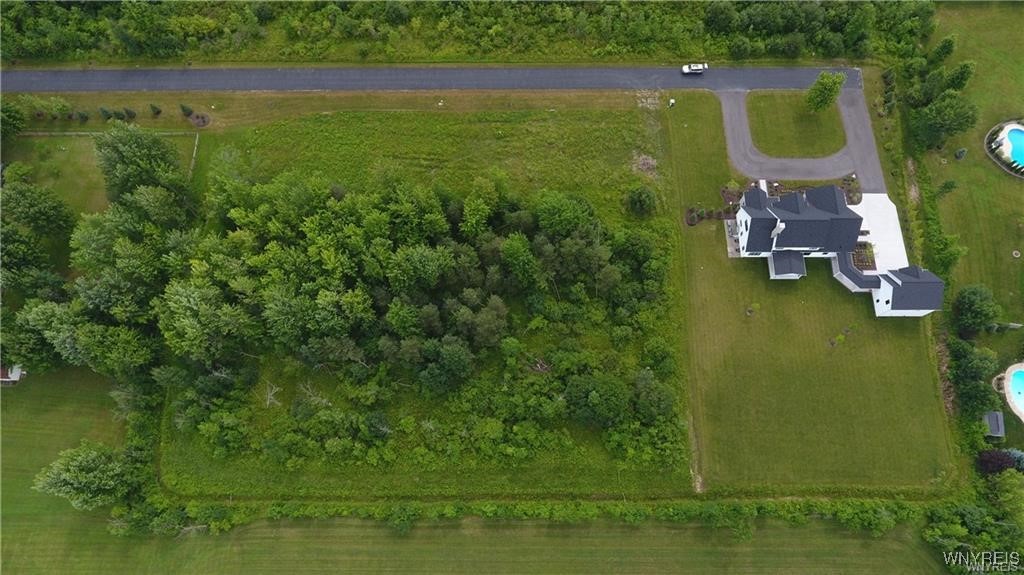 photo undefined: 455 Pleasant View Drive, Lancaster NY 14086