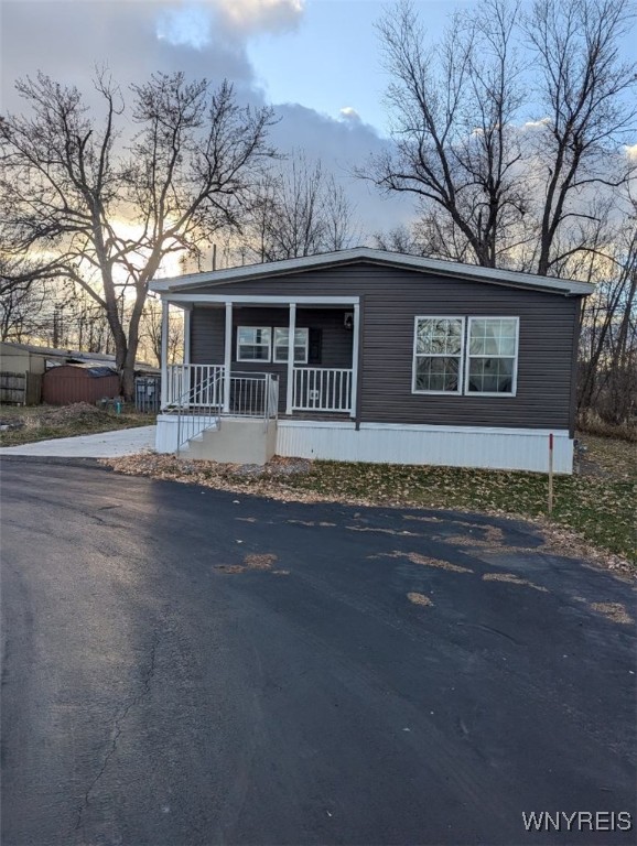 photo 0: 51 Ritchie Lot #60 Avenue, Tonawanda NY 14150