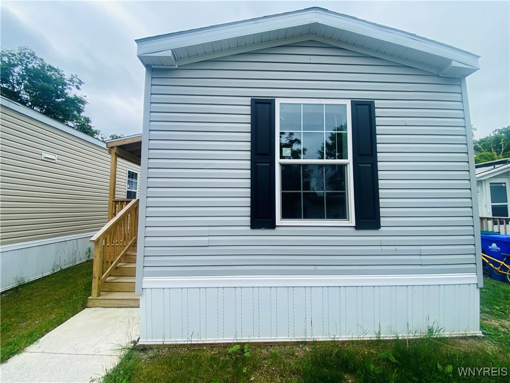photo undefined: 7898 Boston State Road 27, Hamburg NY 14075