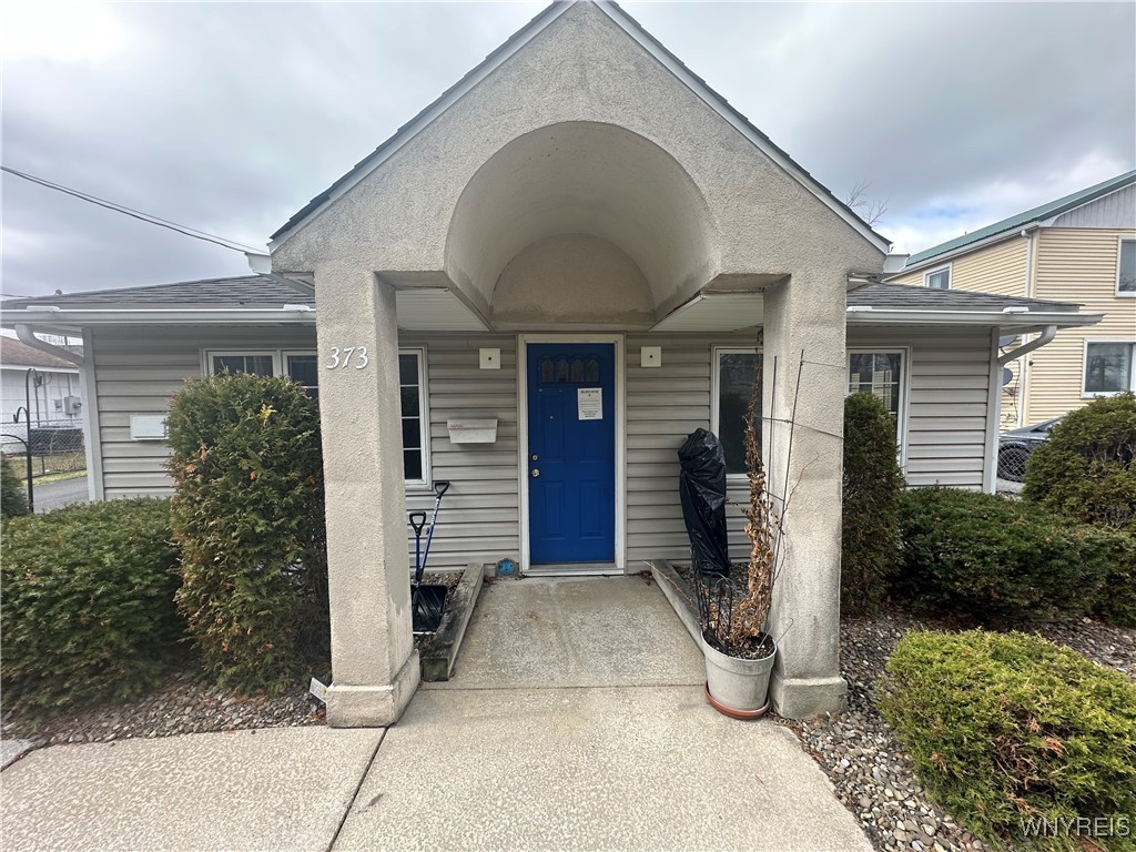 photo undefined: 373 Davison Road, Lockport City NY 14094