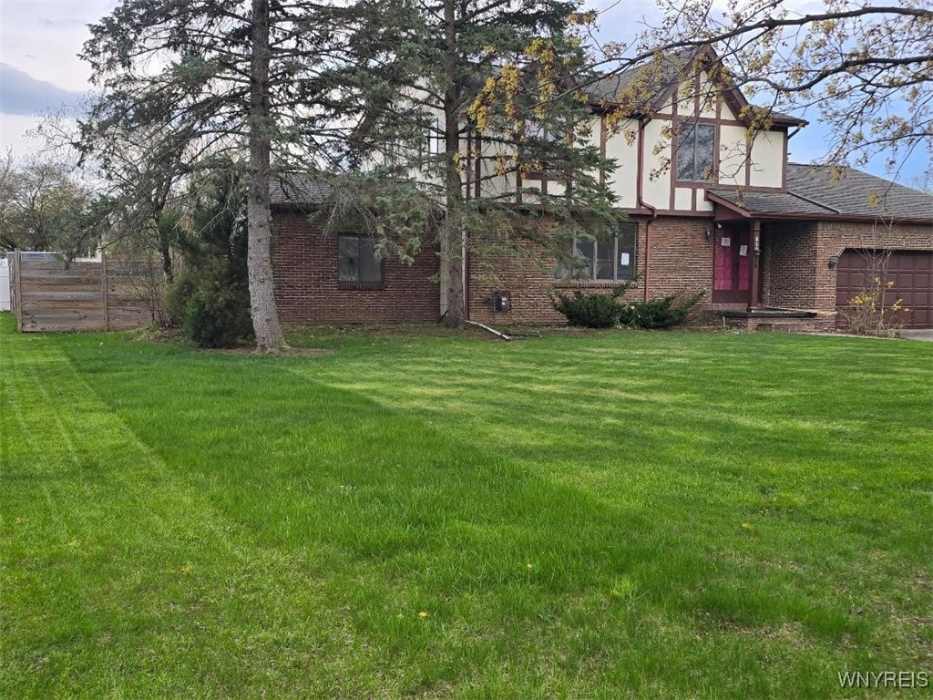 photo undefined: 850 Willow Street, Lockport City NY 14094