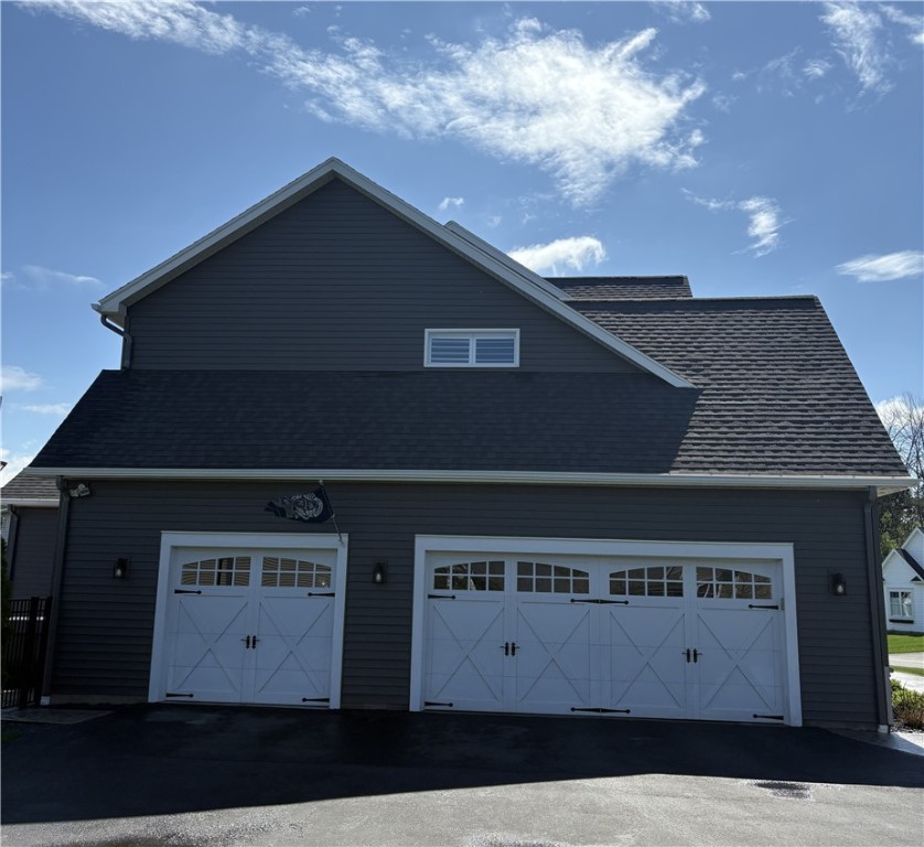 photo 2 : 6432 Southgate Hills Drive, Victor NY 14564