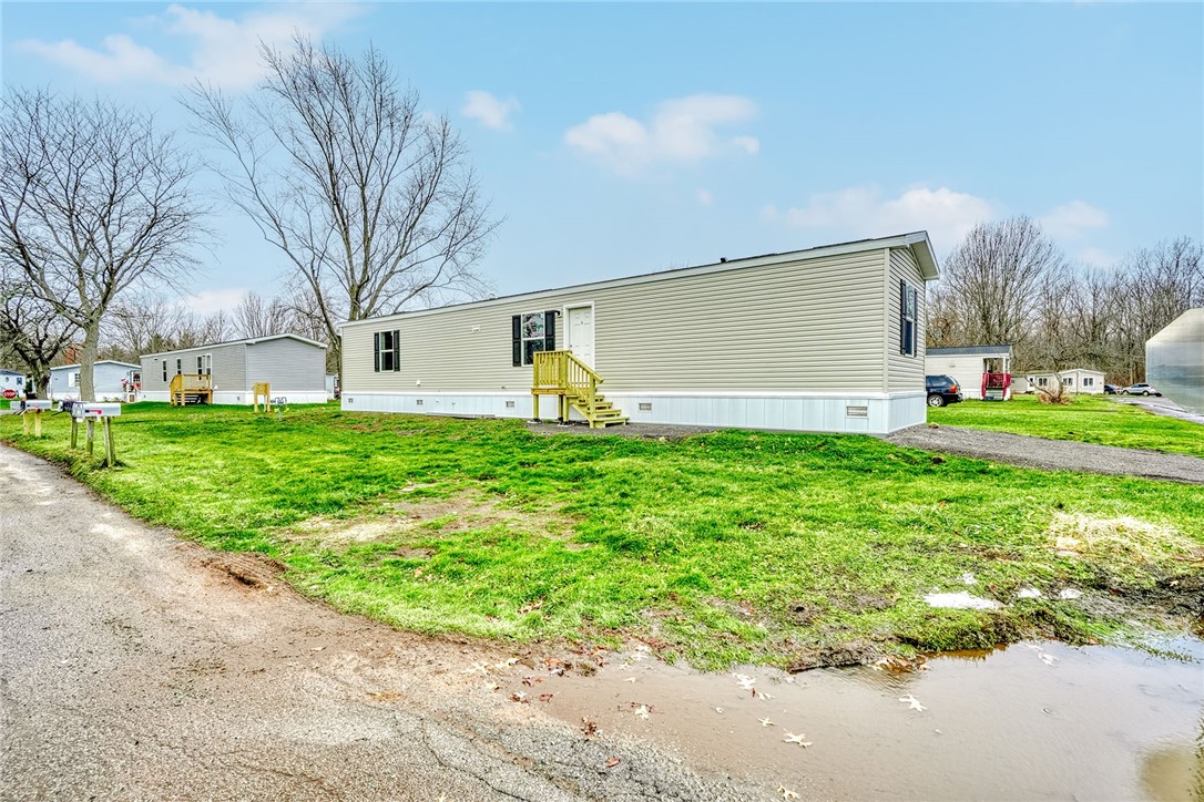 photo undefined: 113 Winesap Lane, Ontario NY 14519