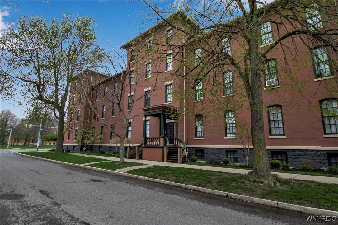 photo 0: 125 Edward Street 2G, Buffalo NY 14201