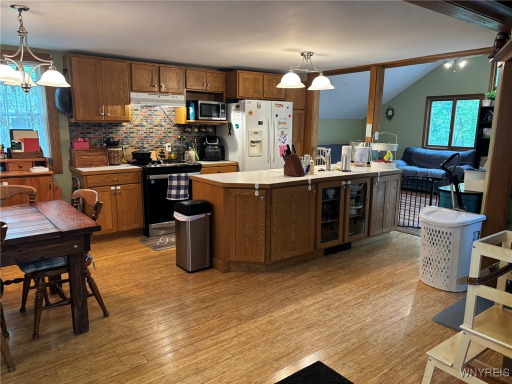 photo Fx: 158 E Main Street, Concord NY 14141