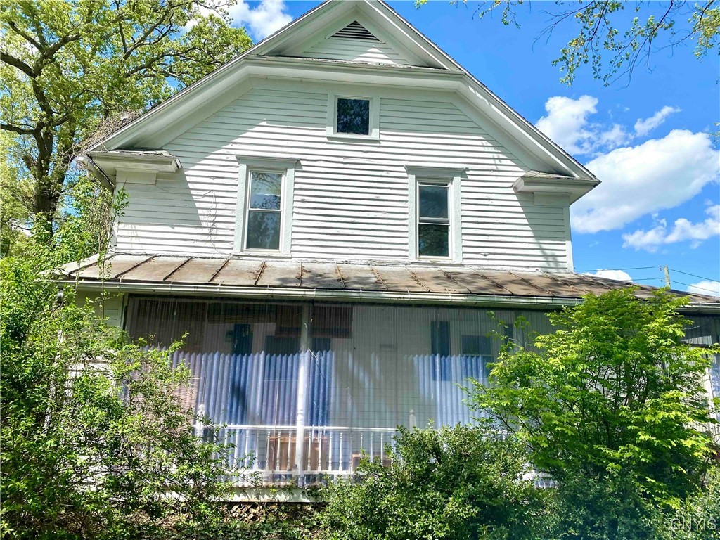 photo 1 : 4 South Street, Belfast NY 14711