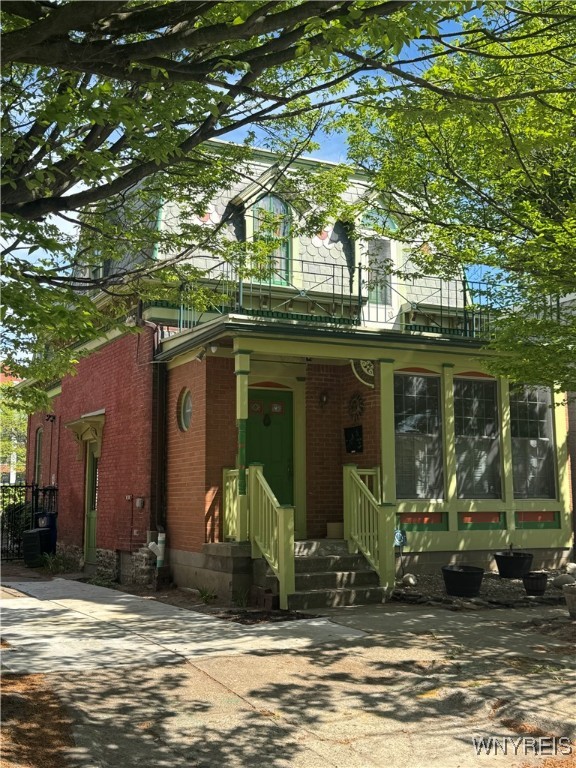 photo 2 : 15 Saint Louis Place, Buffalo NY 14202