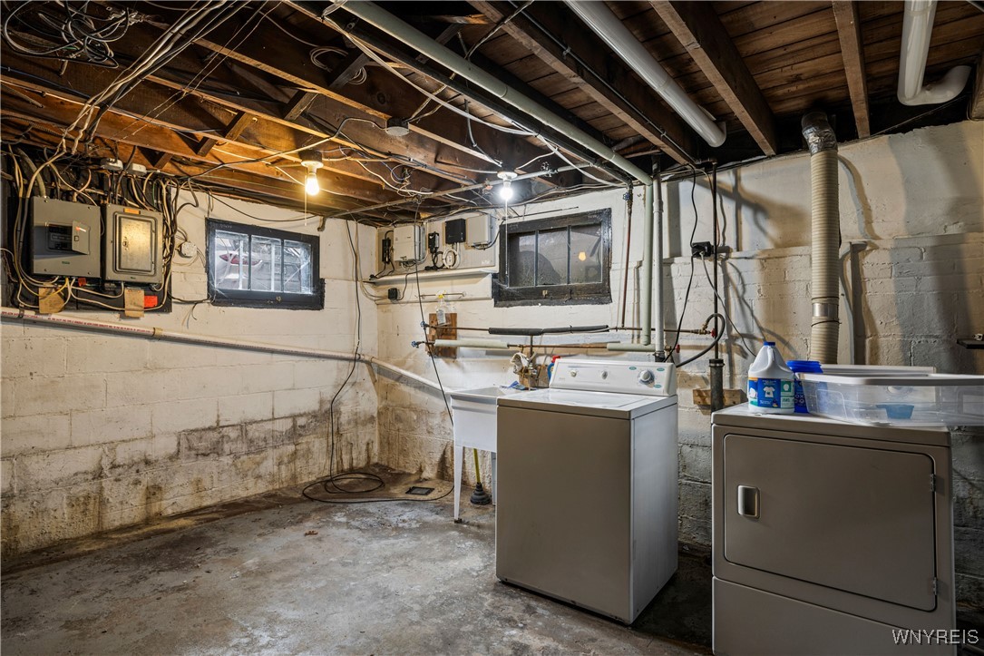 photo undefined: 27 North End Avenue, Tonawanda NY 14217