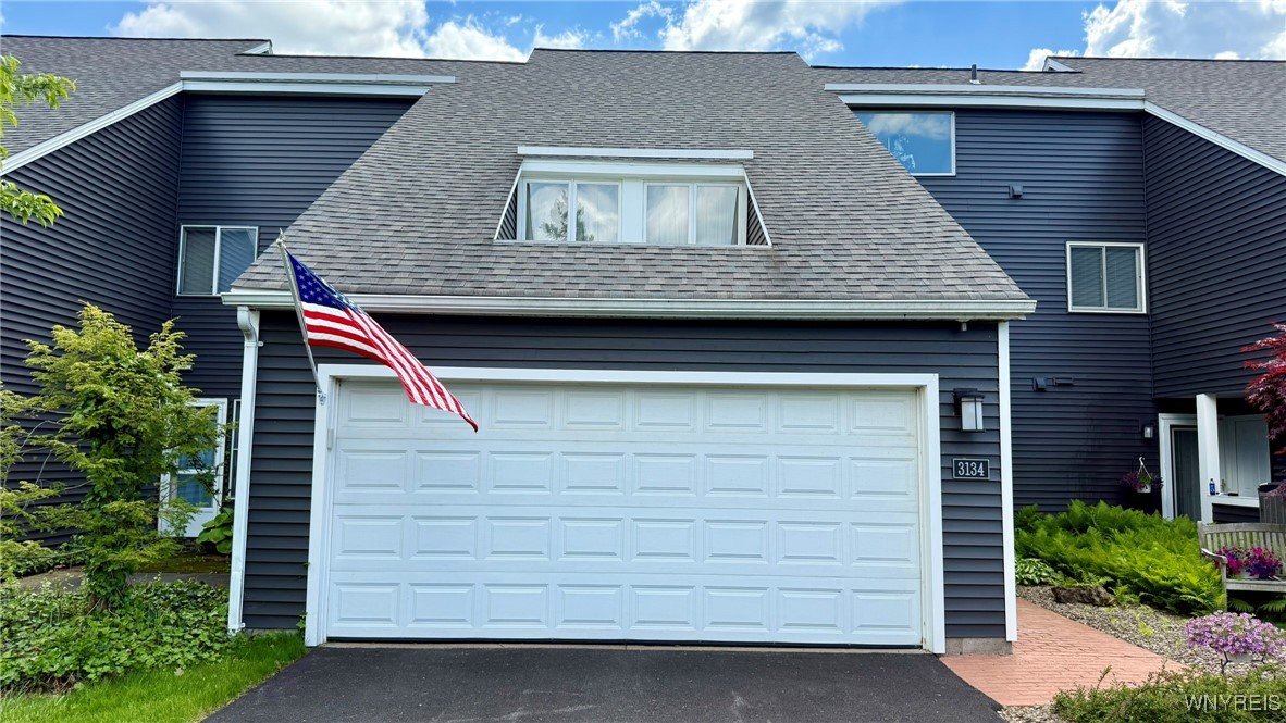 photo undefined: 3134 East River Road, Grand Island NY 14072