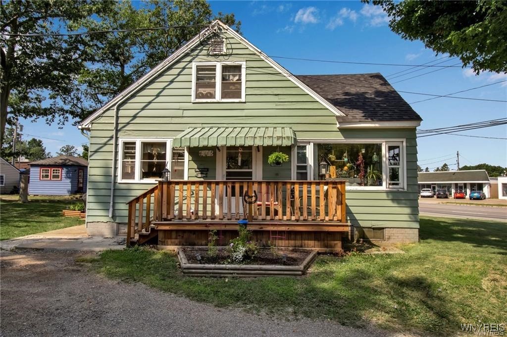 photo undefined: 6879 Erie Road, Evans NY 14047