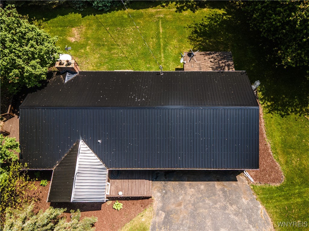 photo 4 : 1763 Lake Road, Porter NY 14174