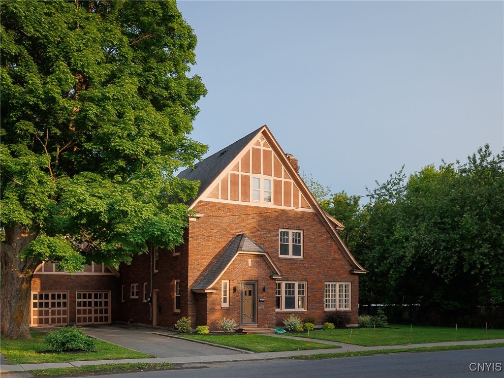photo undefined: 618 Holcomb Street, Watertown City NY 13601