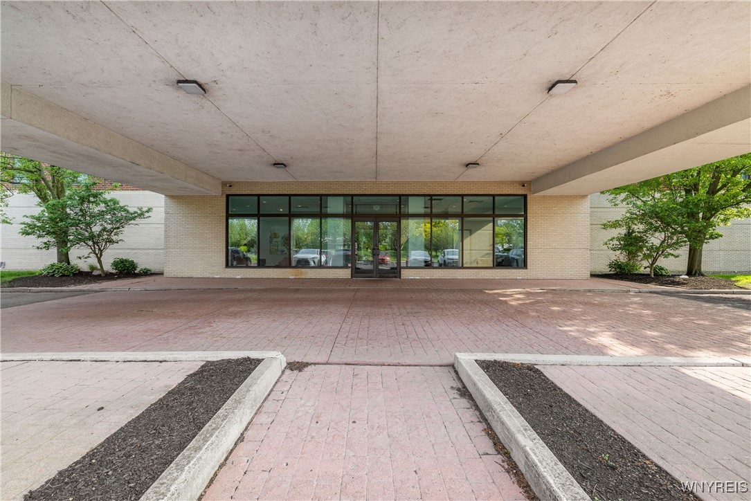 photo SBV45tTYosW9oYhg0JgtN1yR3eeNjZhTDE: 801 Admirals Walk Circle, Buffalo NY 14202