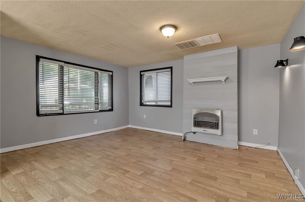 photo 4 : 225 Alabama Street, Buffalo NY 14204