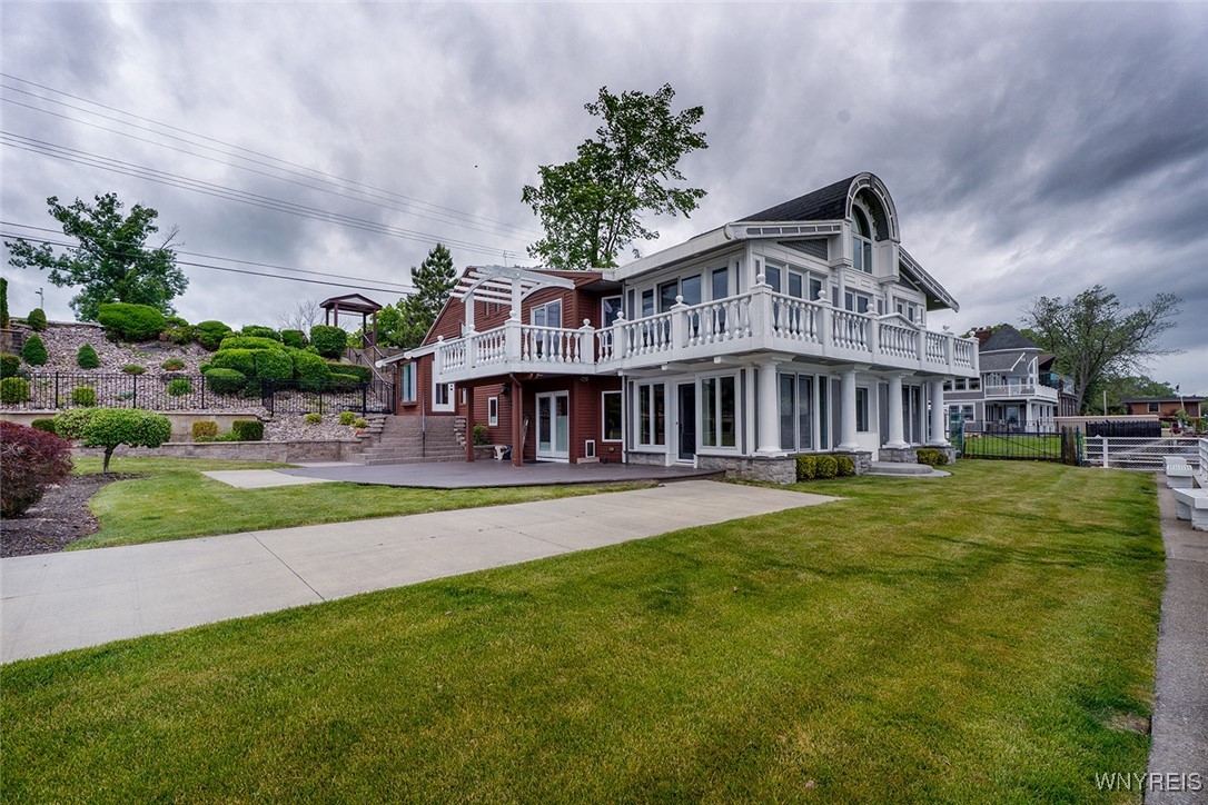 photo undefined: 2039 East River Road, Grand Island NY 14072