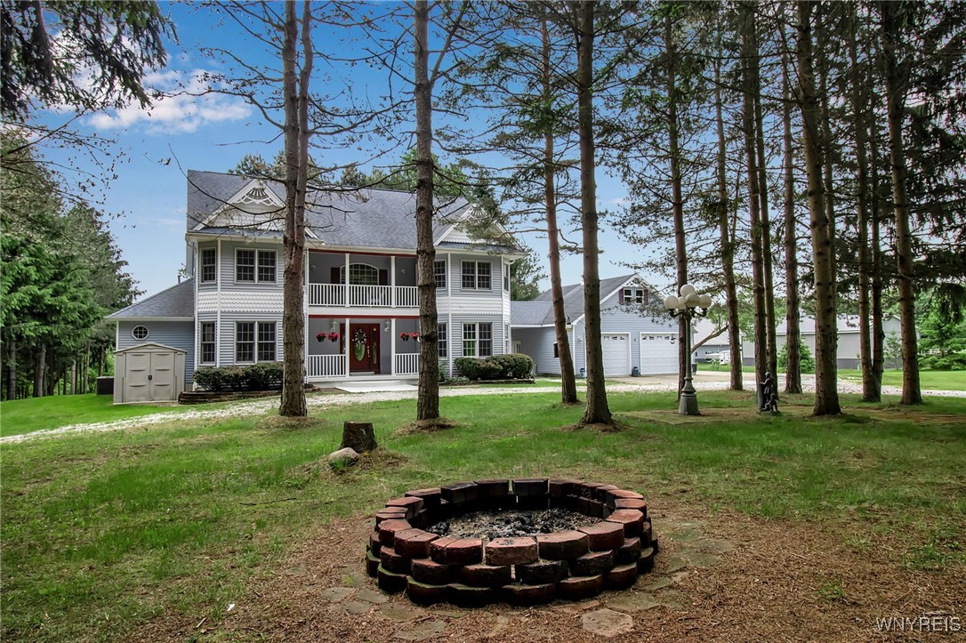 photo 3 : 6553 Vermont Hill Road, Wales NY 14139
