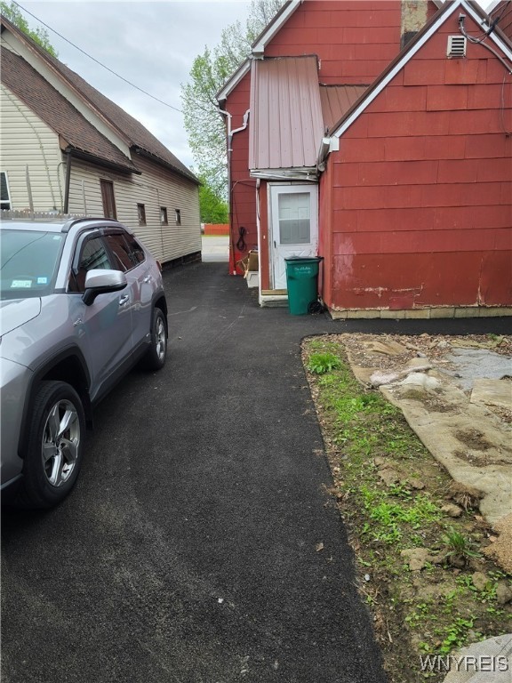photo 9q3KEXqh4DIzSkP: 1310 East Lovejoy Street, Buffalo NY 14206