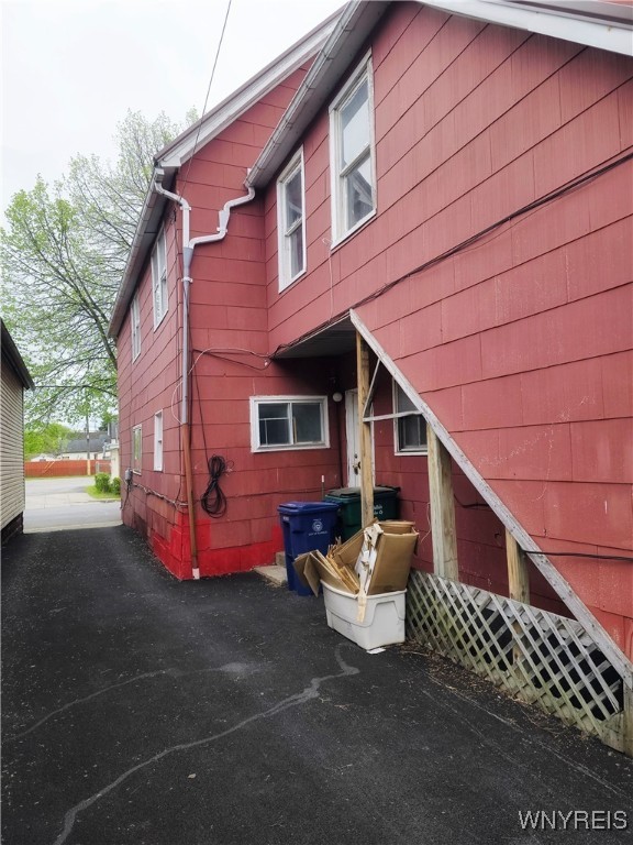photo 2 : 1310 East Lovejoy Street, Buffalo NY 14206