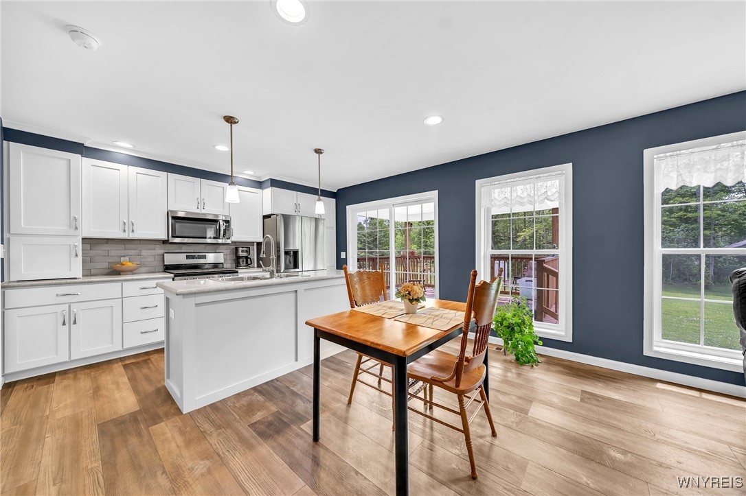 photo 4 : 14 Rosalind Drive, Evans NY 14006