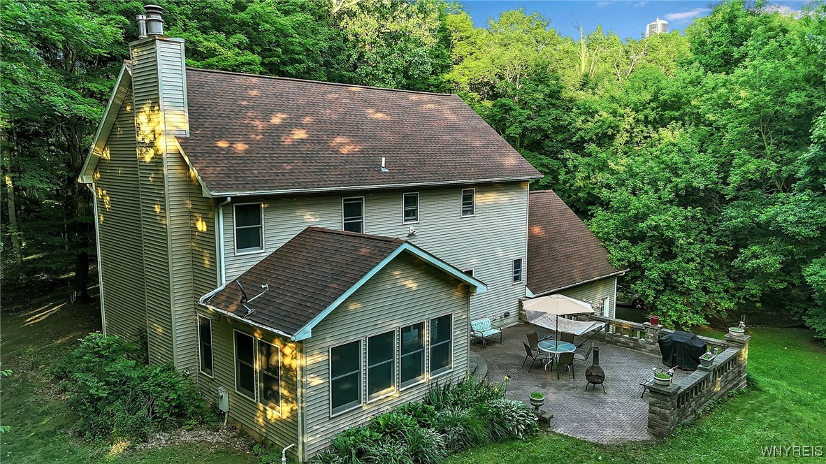 photo 2 : 8480 Rochester Road, Royalton NY 14067