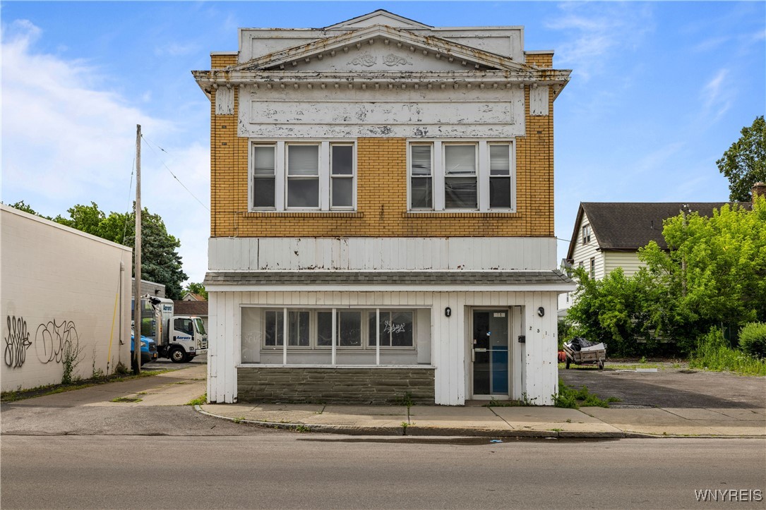 photo undefined: 2511 Pine Avenue, Niagara Falls NY 14301