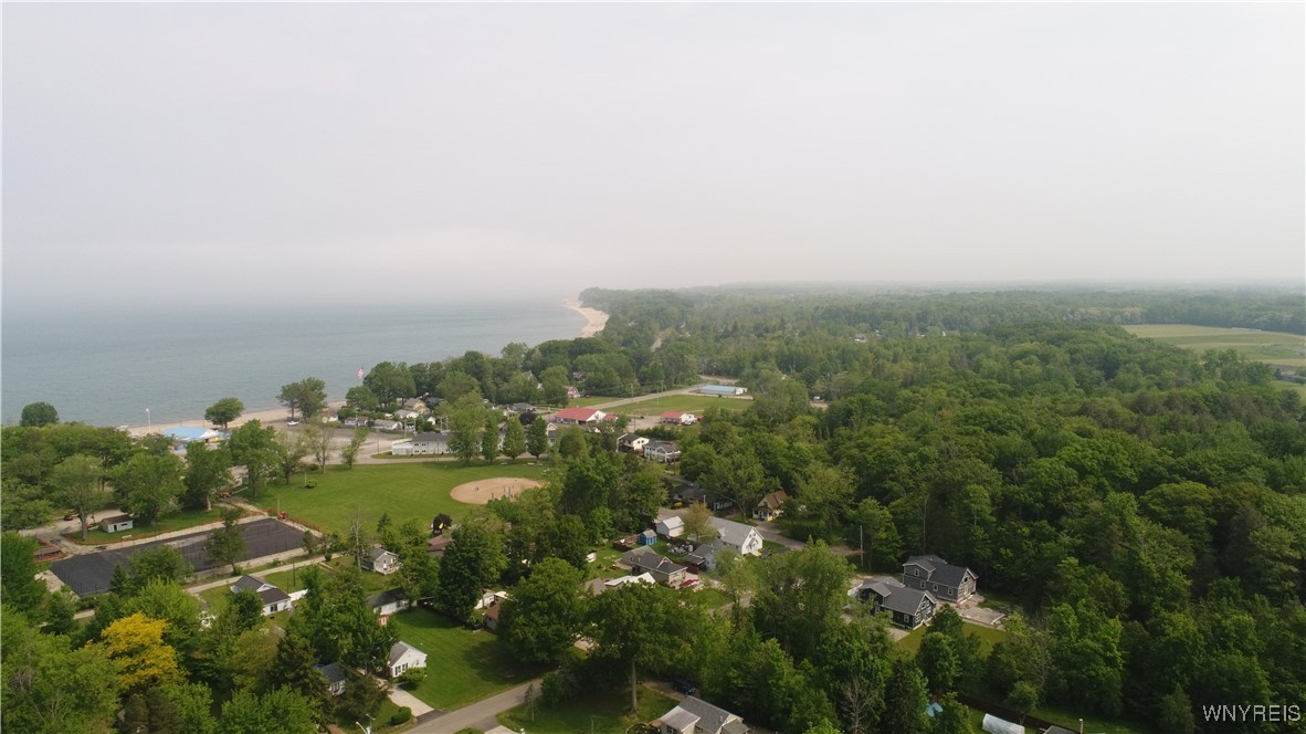 photo undefined: 595 Seneca Road, Evans NY 14006