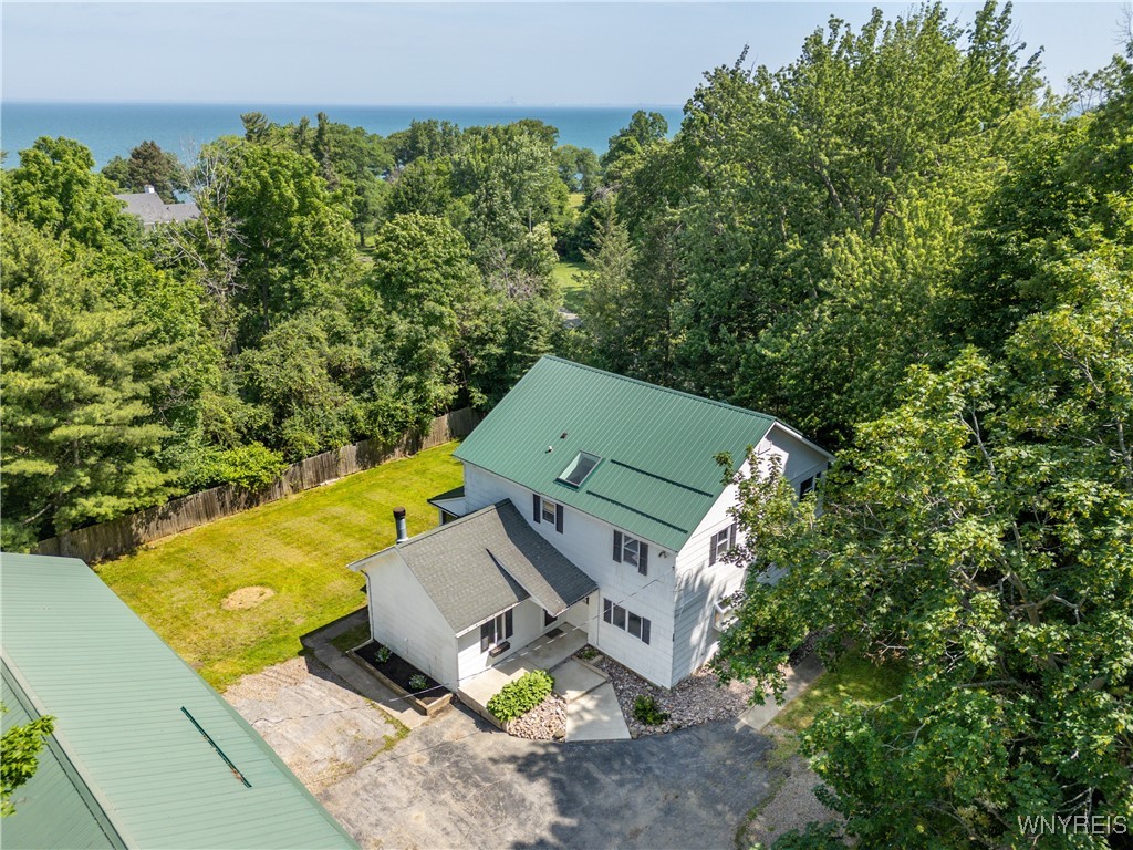 photo undefined: 5860 Old Lake Shore Road, Hamburg NY 14085