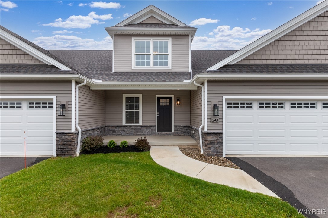 photo 1 : 30 Essex Woods Lane B, Amherst NY 14228