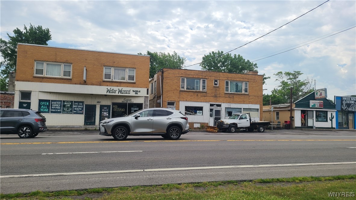 photo undefined: 4467 Lake Shore Road, Hamburg NY 14075