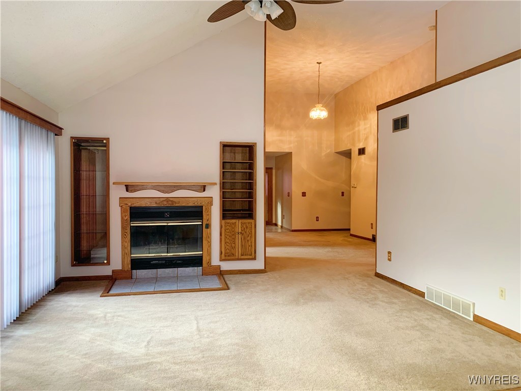 photo 4 : 318 Ivyhurst Road North, Amherst NY 14226