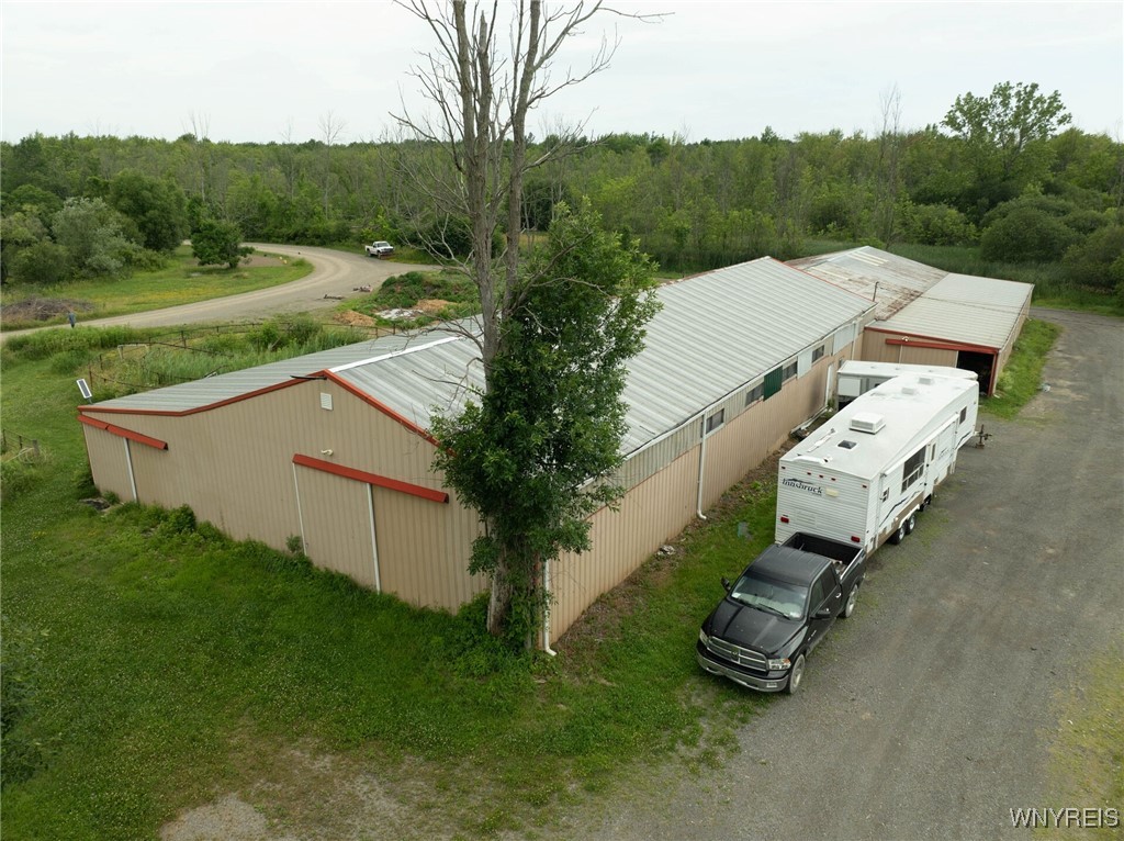 photo 2 : 7452 Southwestern Boulevard, Evans NY 14047