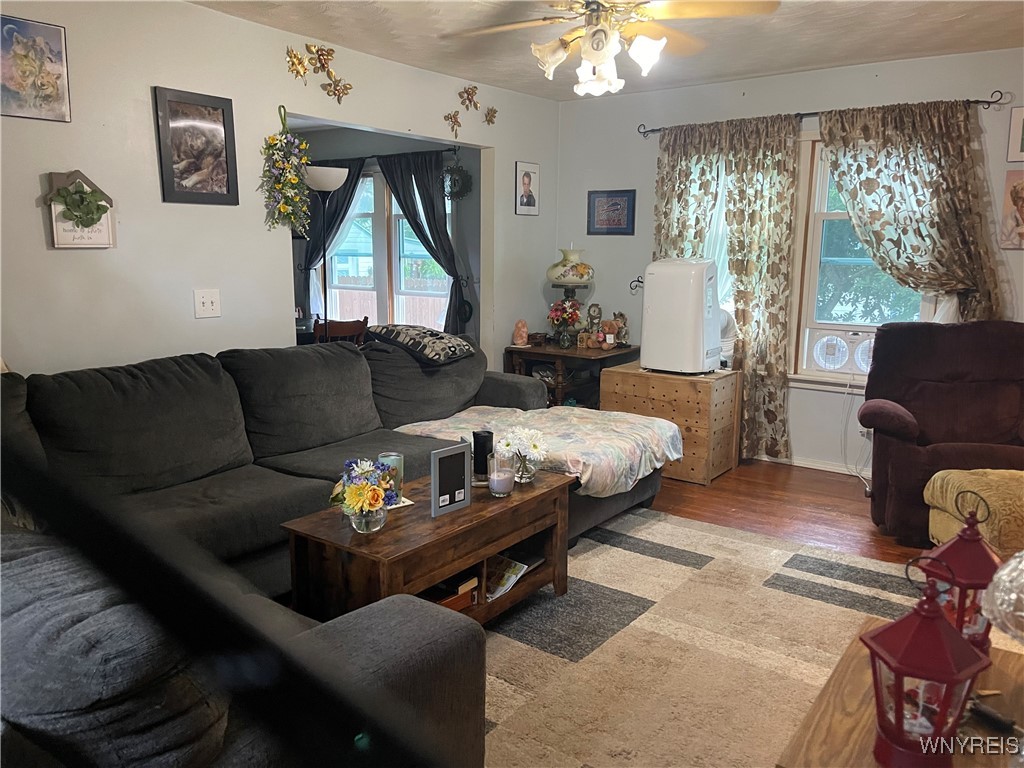 photo 1 : 33 Millar Place, Lockport City NY 14094