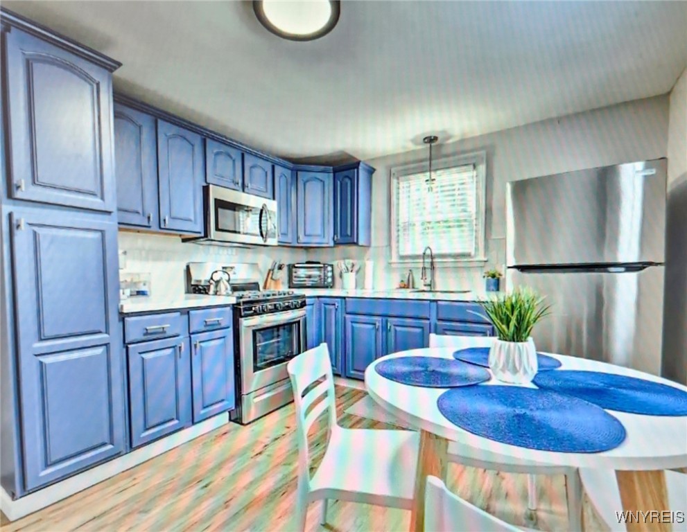 photo 4 : 5113 Lake Avenue, Orchard Park NY 14127